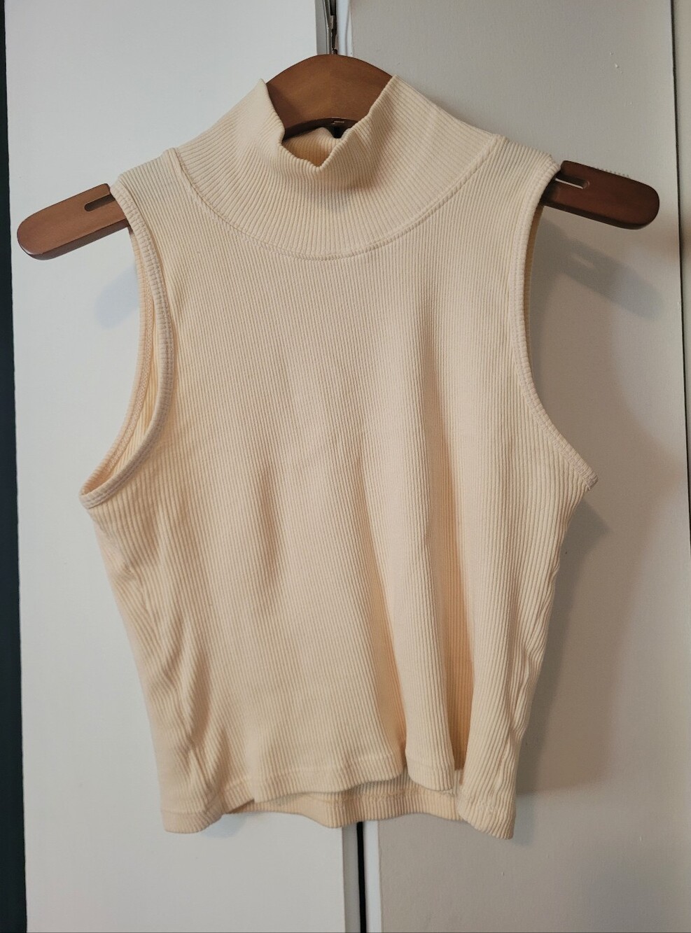 Big Bud Press - Cream Sleeveless Turtleneck XXS